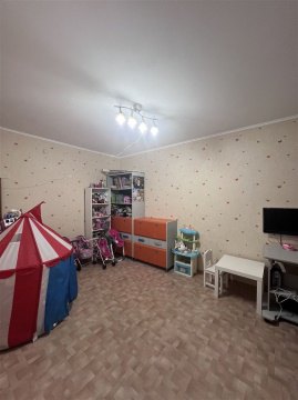 4-к квартира, 4/5 эт., 80м²