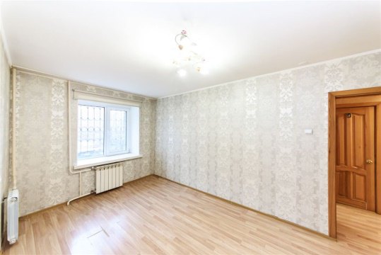3-к квартира, 1/7 эт., 70м²