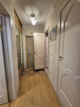 1-к квартира, 10/10 эт., 40м²