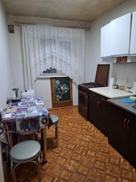 2-к квартира, 5/5 эт., 49м²
