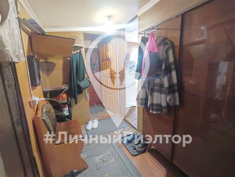 Дом 27м², участок 6 сот.