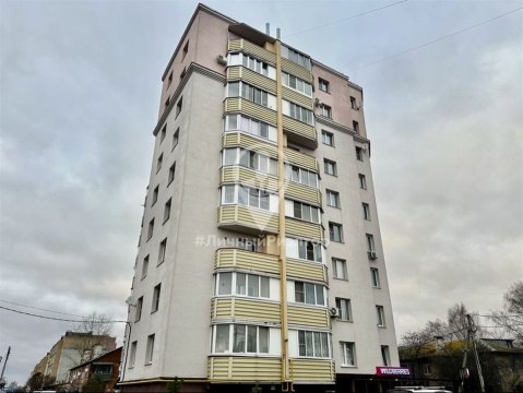 2-к квартира, 8/9 эт., 69м²