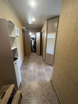 2-к квартира, 5/5 эт., 52м²