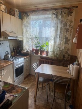 2-к квартира, 5/5 эт., 45м²