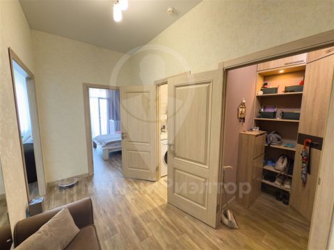 2-к квартира, 11/18 эт., 88м²