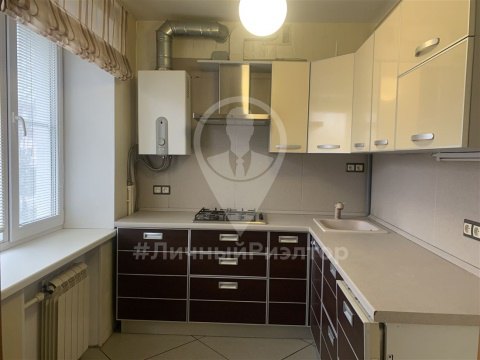 2-к квартира, 3/4 эт., 54м²