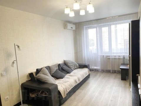 2-к квартира, 8/9 эт., 54м²
